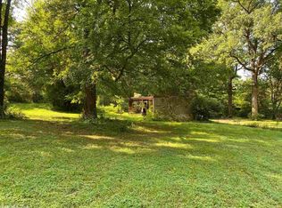 878 Wildcat Rd, Hot Springs, AR 71913