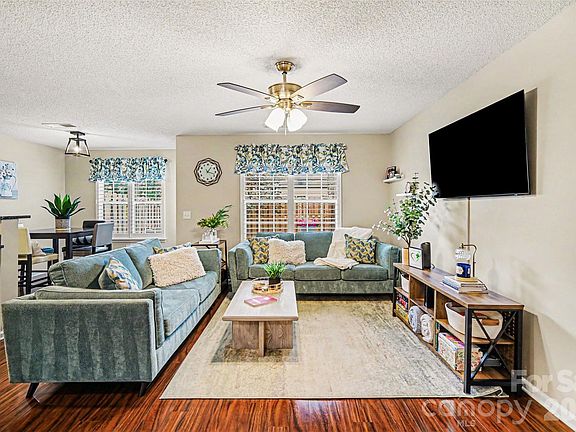 2nd image of 9725 Mattforest Cir