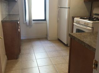 3524 33rd St APT 1, Astoria, NY 11106