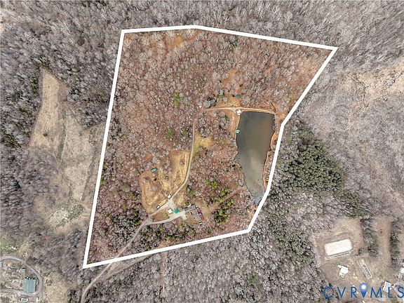 4th image of 949 Old Buckingham Rd