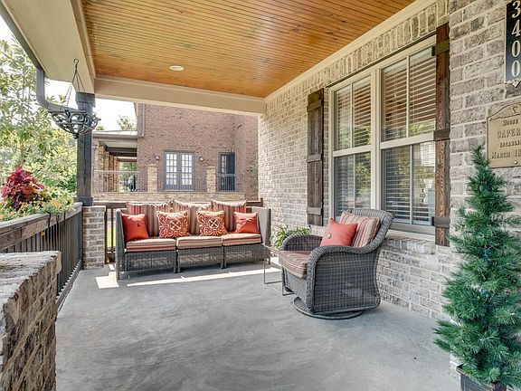 4th image of 3400 Colebrook Dr