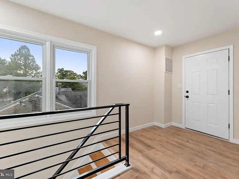 3215 Edgewood Rd — Photo 21