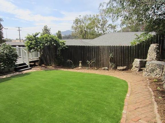 3rd image of 5044 Sierra Villa Dr