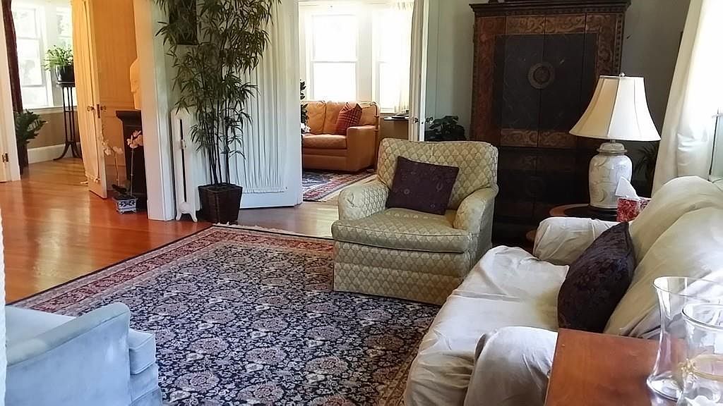 12 Orchard Ave #2, Waban, MA 02468 | Zillow