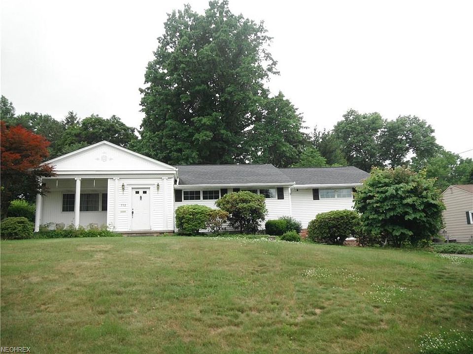 1st image of 712 Eastview Ave