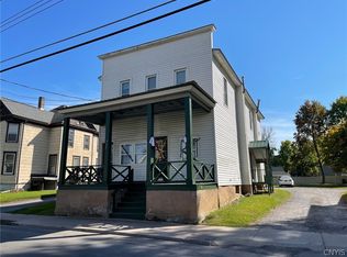 301-303 W Elm St, Oneida, NY 13421