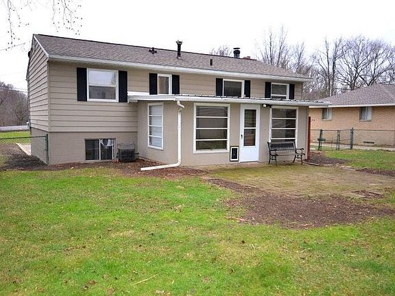 2nd image of 1801 Eastwood Ave
