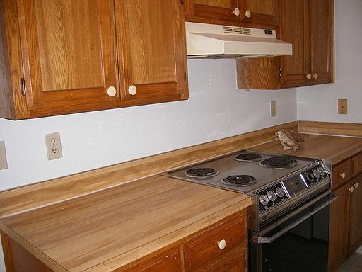 4th image of 105 Oakwood Ln