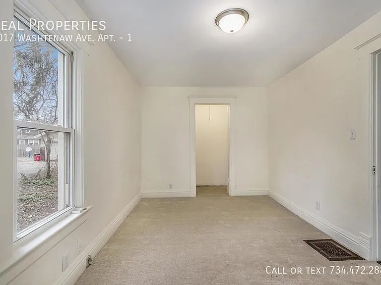 1017 Washtenaw Ave #1 — Photo 7