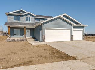 328 Kamrose Dr, City Of Bismarck, ND 58504