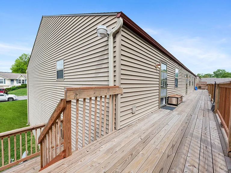 7009 N Chas Dr — Photo 24