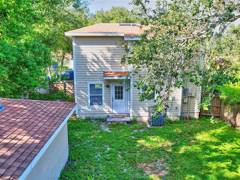 720 Newton Ave S — Photo 21