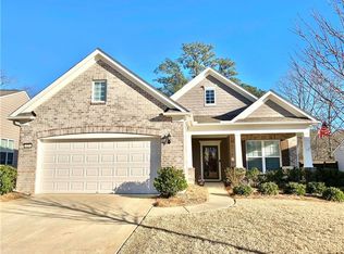 121 Riverside Ln, Woodstock, GA 30188