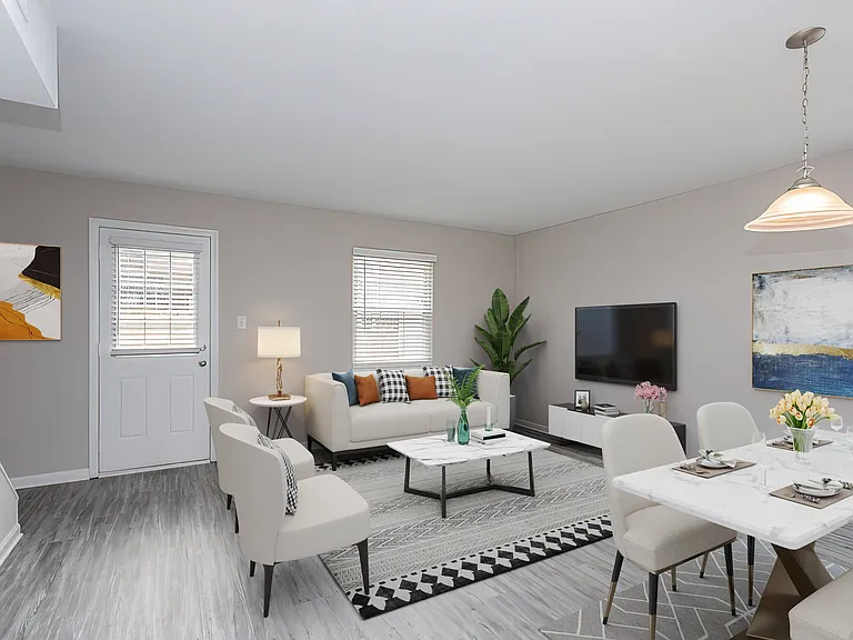 Colony Townhomes — Photo 5