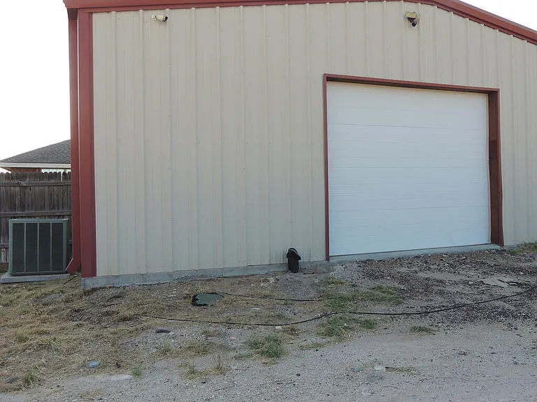 1003 N Doris Ave — Photo 27