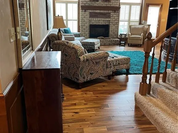 3717 S Marion Ct, Independence, MO 64055