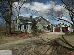 6301 Tupper Lake Rd, Sunfield, MI 48890