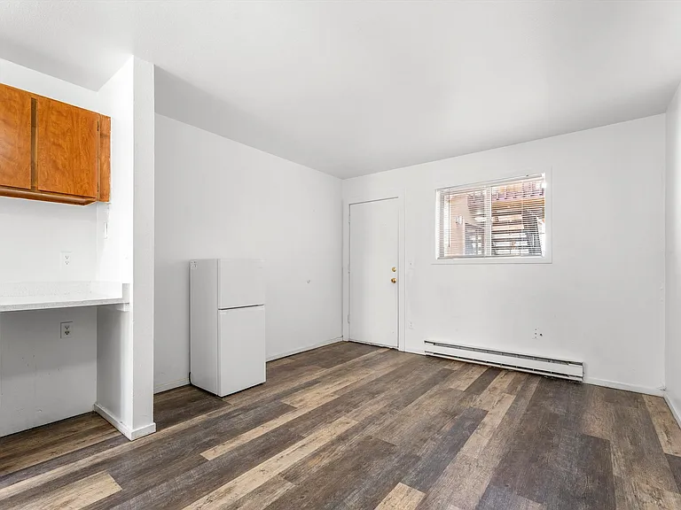 Grove Street Apartments — Photo 16
