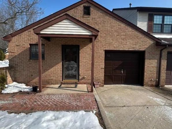 10 Daniel Ct, Lebanon Boro, NJ 08833