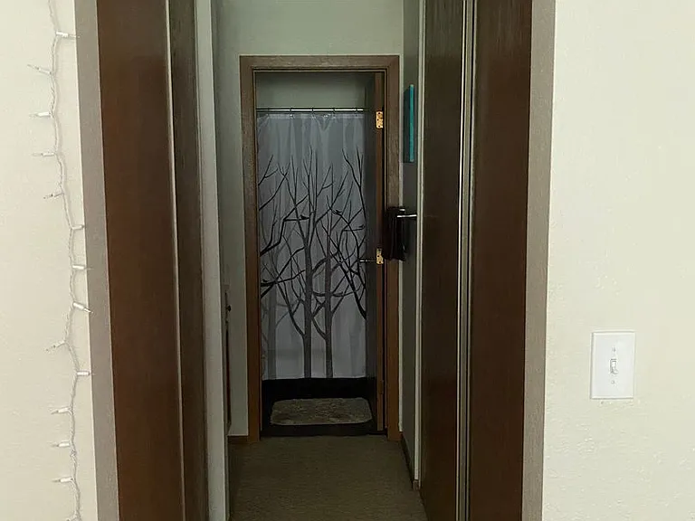 Summer Creek Apartments — Photo 25