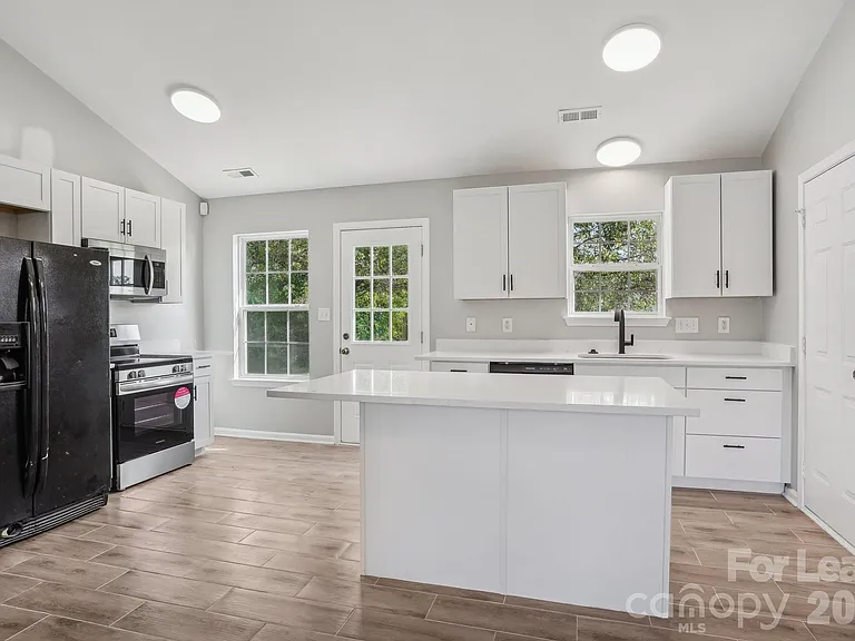 6834 Flaxseed Ln — Photo 9
