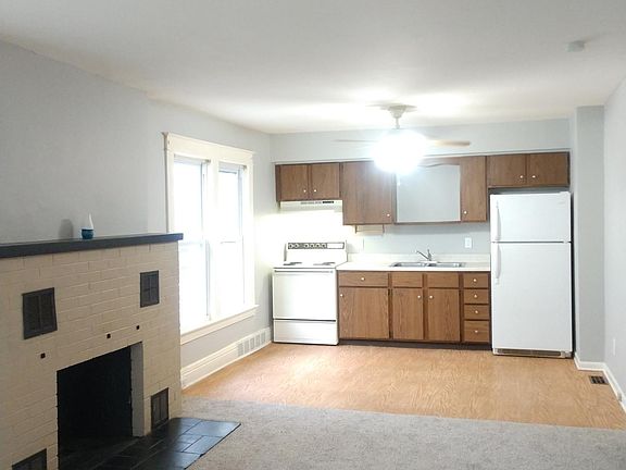 2nd image of 509 N Warner St #A
