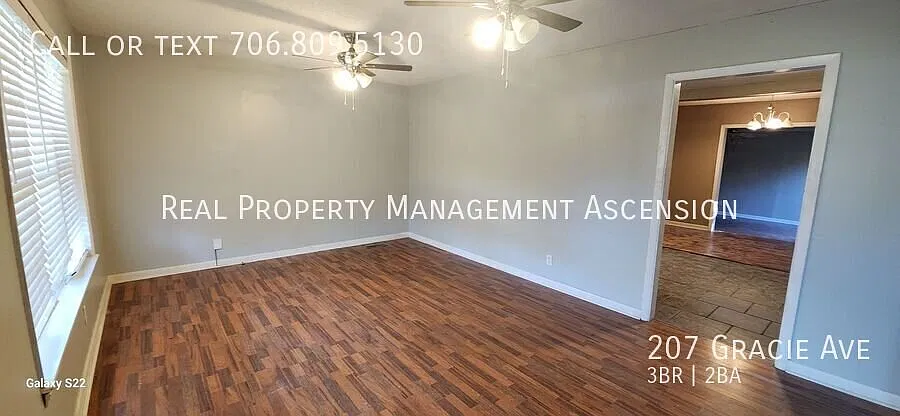 $300 off First Month Rent! Great Home in Fort Oglethorpe! — Photo 2