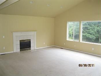 3rd image of 2978 Briarwood Dr