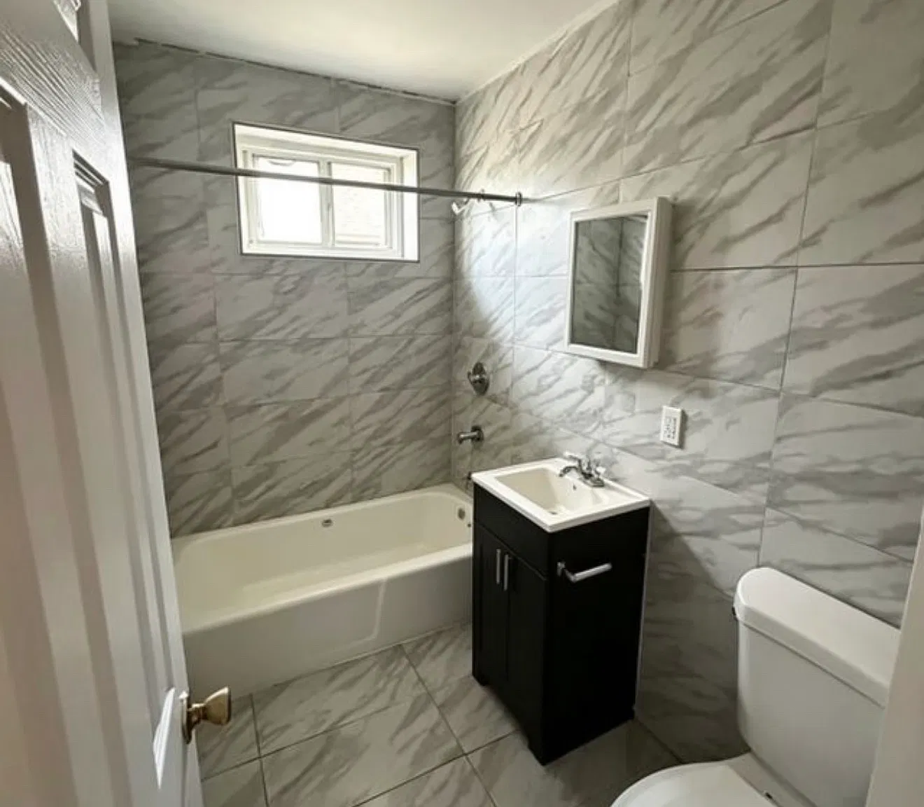 1 bed, $1,500 — Photo 4