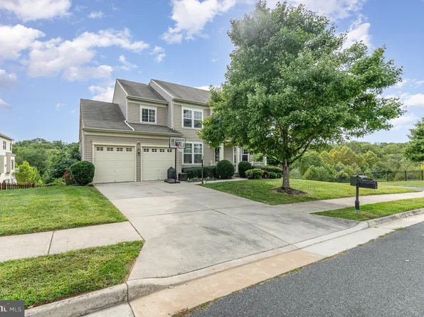 15453 Papillon Pl, Woodbridge, VA 22193