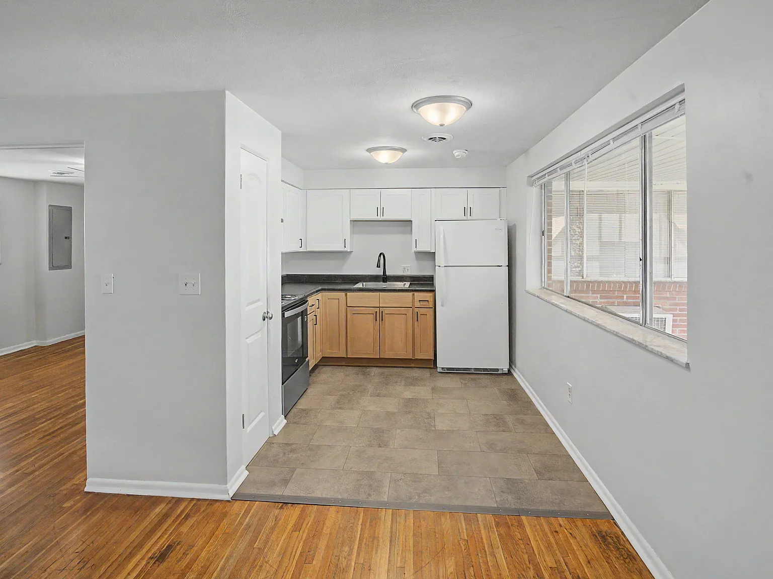 1 bed, 575 sqft, $1,025 — Photo 2