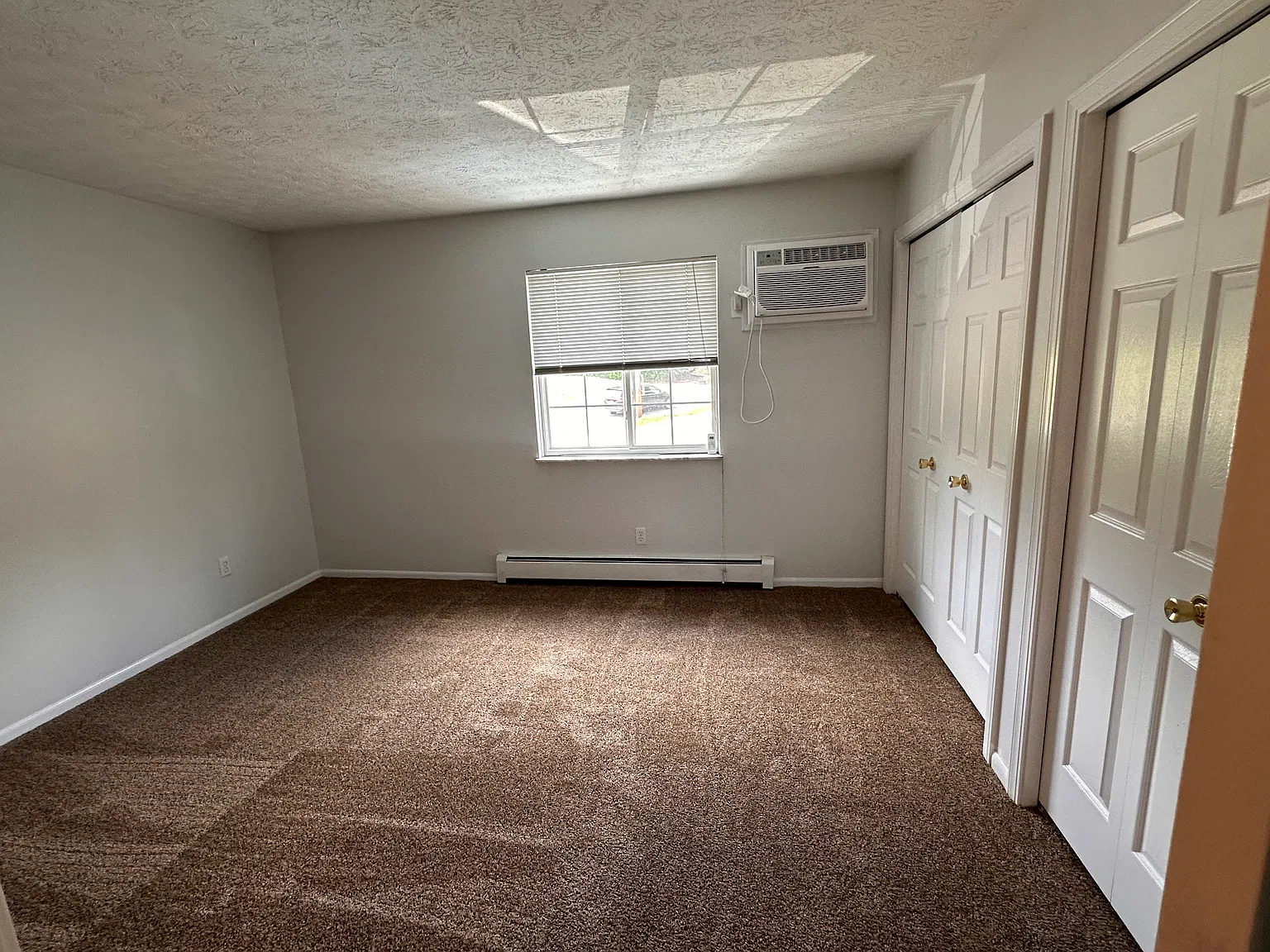 1 bed, 800 sqft, $800 — Photo 4