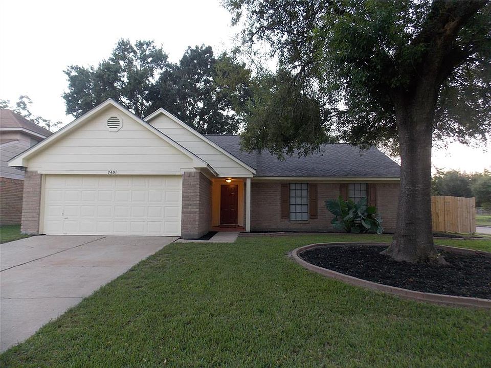 1st image of 7451 Wood Bluff Blvd