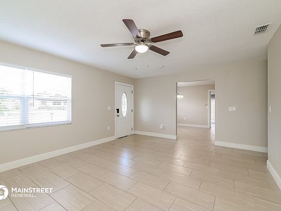 4th image of 406 Patrick Ave