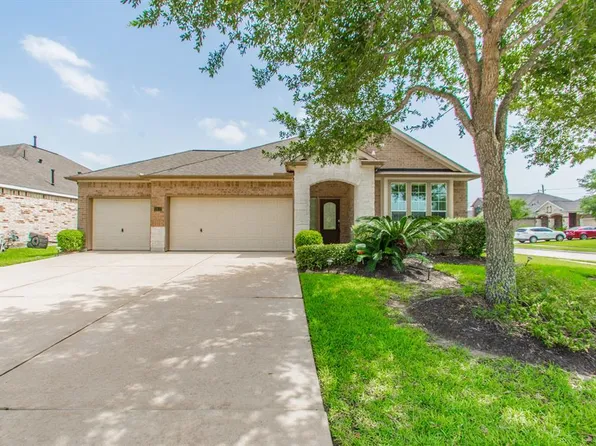 13112 Southern Valley Dr, Pearland, TX 77584