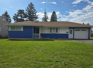515 Locust Dr, Utica, NY 13502