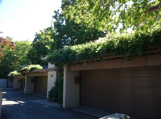 912 E Highland Dr #912, Seattle, WA 98102