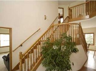7096 Summit Hill Ct SE, Caledonia, MI 49316
