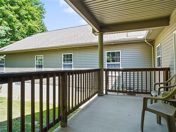 4th image of 2397 Becky Cir