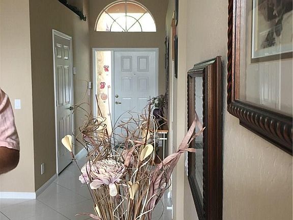 4th image of 4650 NW 57th Ave