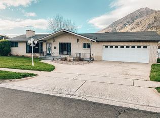1015 Hillcrest Dr, Springville, UT 84663