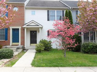 32 Mabel Ln, Martinsburg, WV 25404