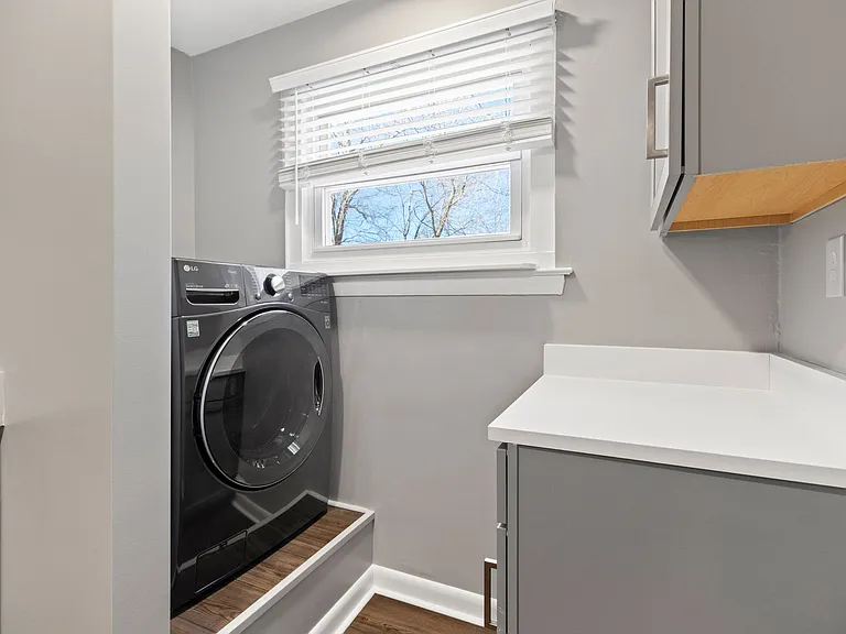Emerson Place — Photo 19