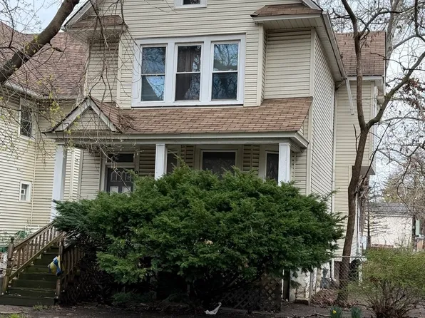 9911 S Prospect Ave, Chicago, IL 60643
