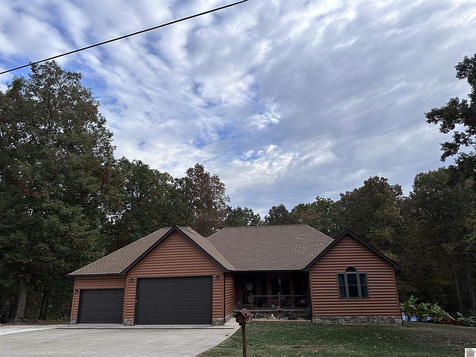 1st image of 41 Oak Ridge Dr
