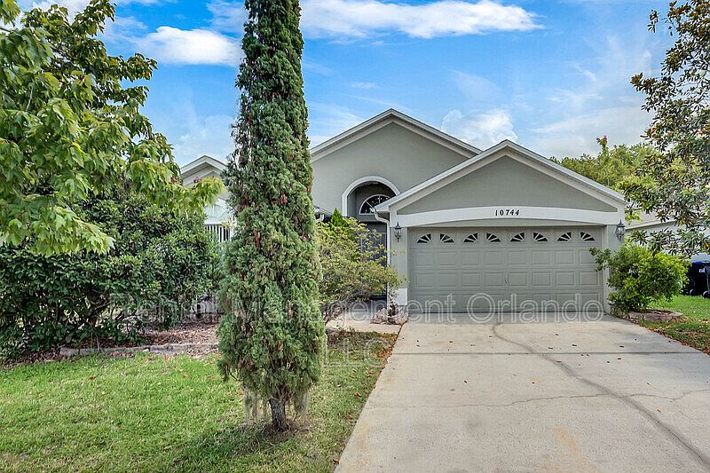 1st image of 10744 Goldfish Cir