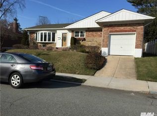 21863 Stewart Rd, Queens Village, NY 11427