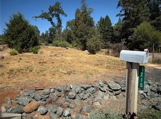 1215 Pearson Rd, Paradise, CA 95969