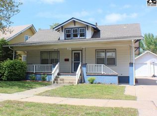 112 E 16th Ave, Hutchinson, KS 67501