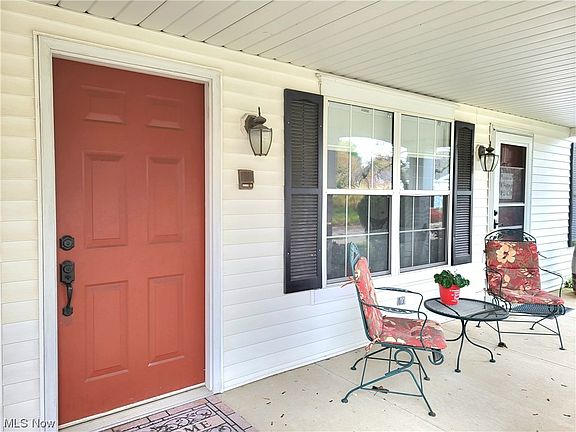 3rd image of 23353 Grist Mill Ct #17-4